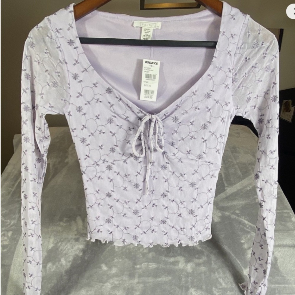 Tilly's Light Purple Lace-Up Long Sleeve Top